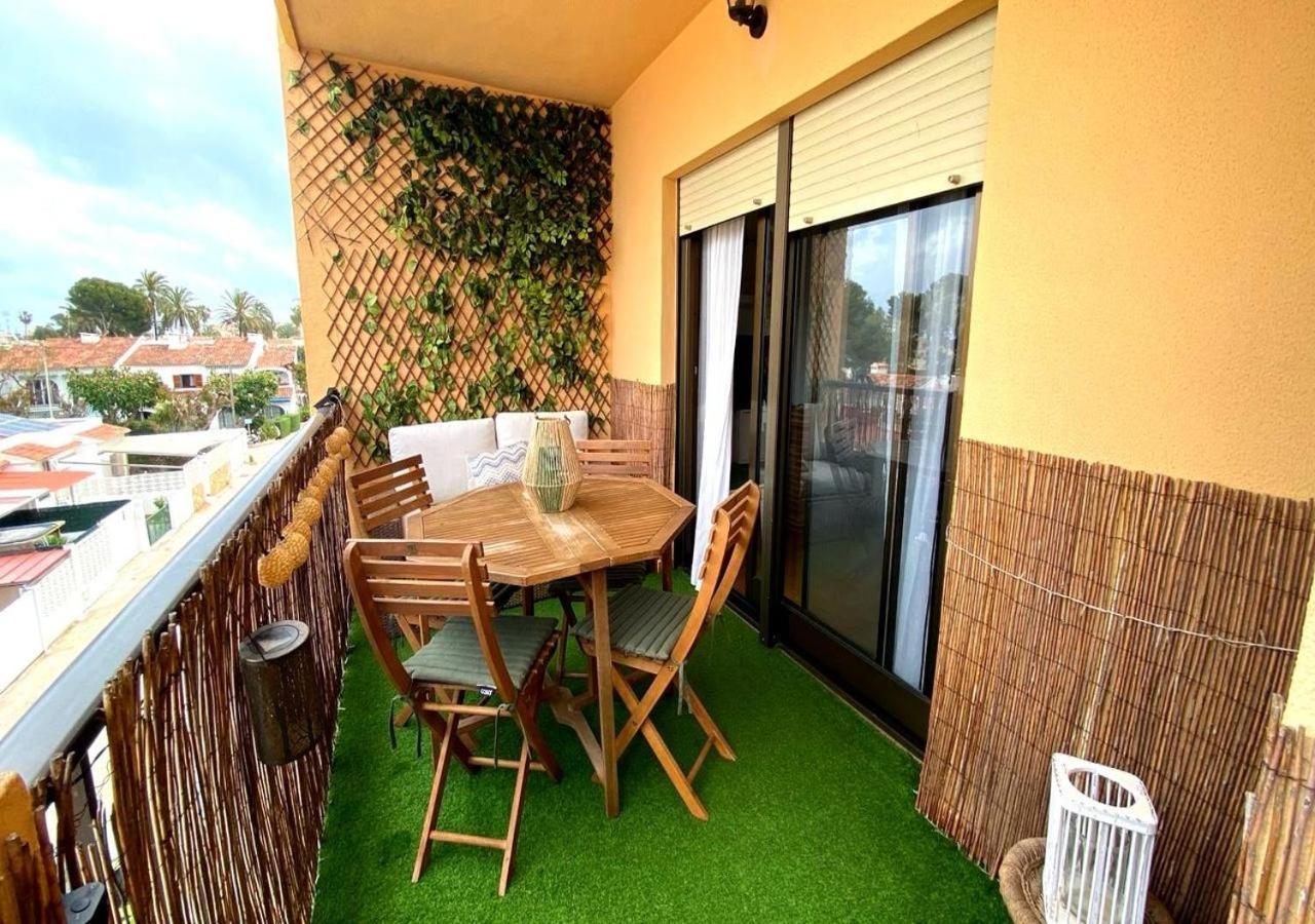 Apartamento "Espuma De Mar" En Primera Linea De Playa De Dénia Exterior foto